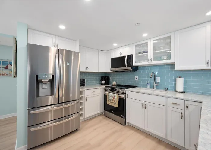 Beautiful 2 Bedroom Quay With Linen Service! *