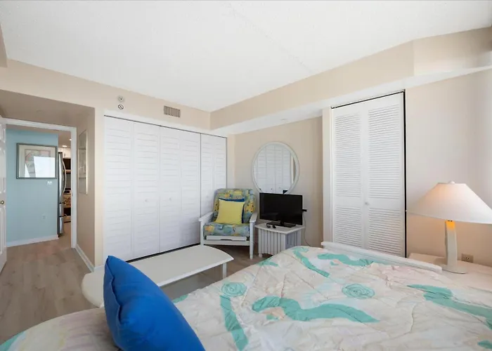 Holiday home Beautiful 2 Bedroom Quay With Linen Service!